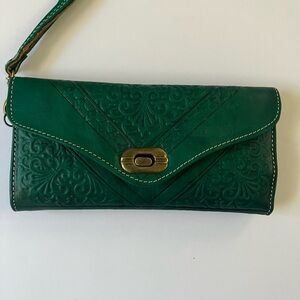 Green clutch purse